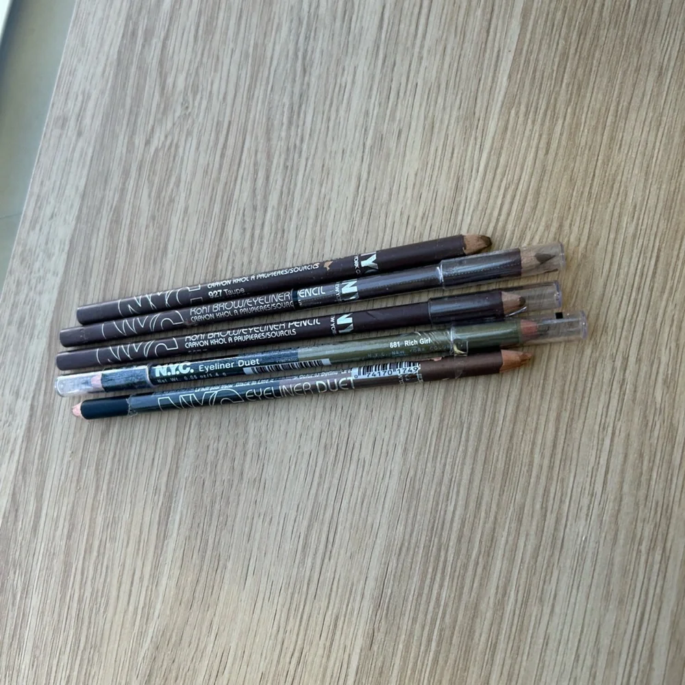 NYC Brow and Eyeliner Pencils